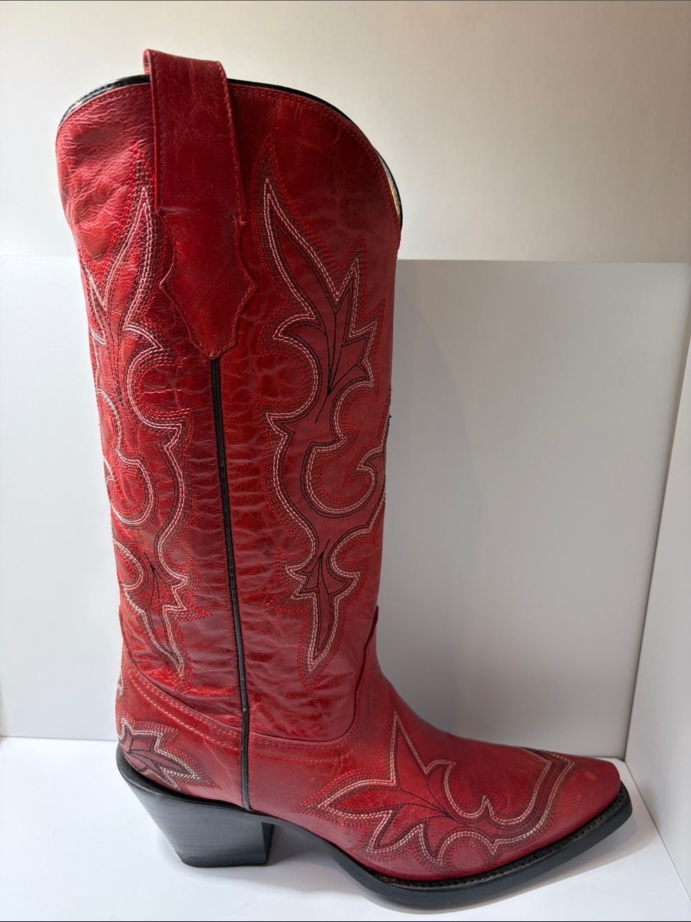 Women's Red Embroidered Western Cowgirl Boot